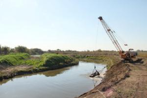 El Gobierno Municipal contin�a con la ejecuci�n de los trabajos en el arroyo